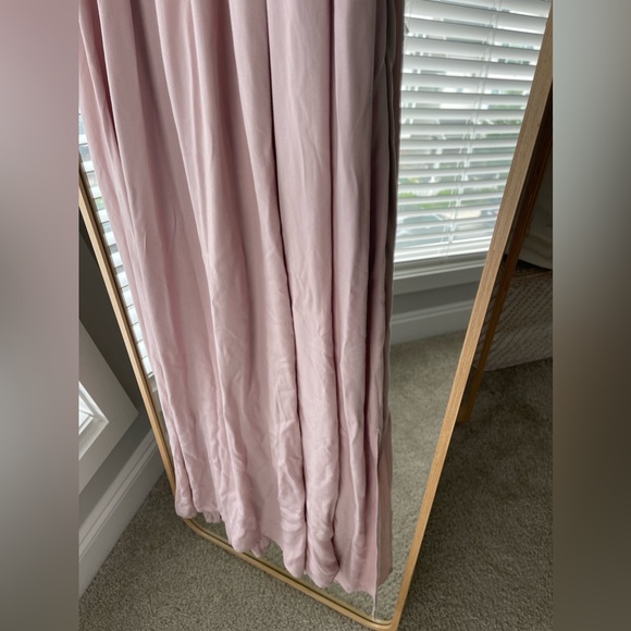 Legoe Heritage Shirred Maternity Dress - Picture 7 of 9